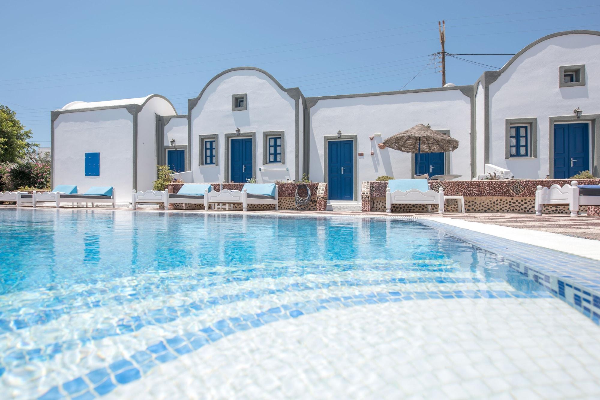 Aparthotel Anezina Perissa (Santorini)
